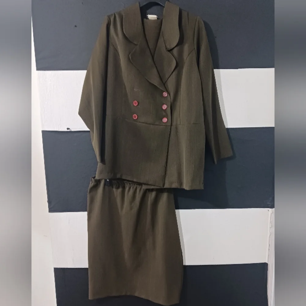 City Studio Women green olive matching set - Picture 4 of 16